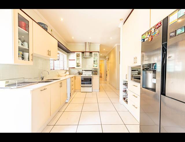 4 BEDROOM FREEHOLD TO LET IN WESTVILLE